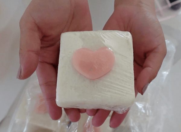 Baekseolgi for baby's Baek-il party.